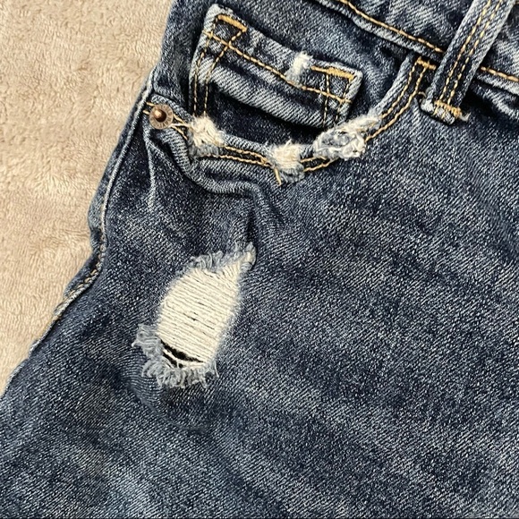 Old Navy Hi-Rise Super Slim Pockets Women’s Size 0 Jean Shorts Casual Denim - Picture 3 of 5